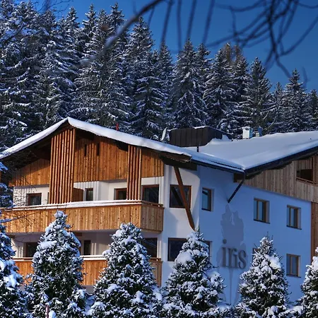 Iris-3 By Interhome 3* Auffach